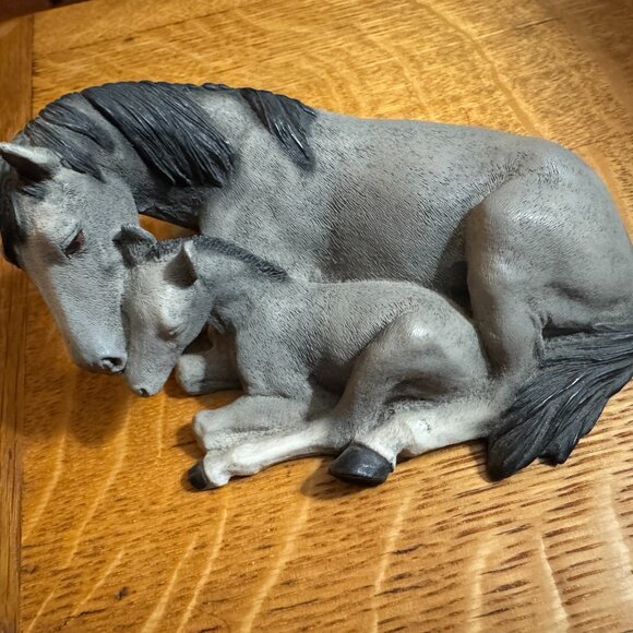 Mare & Filly - Picture 3 of 6